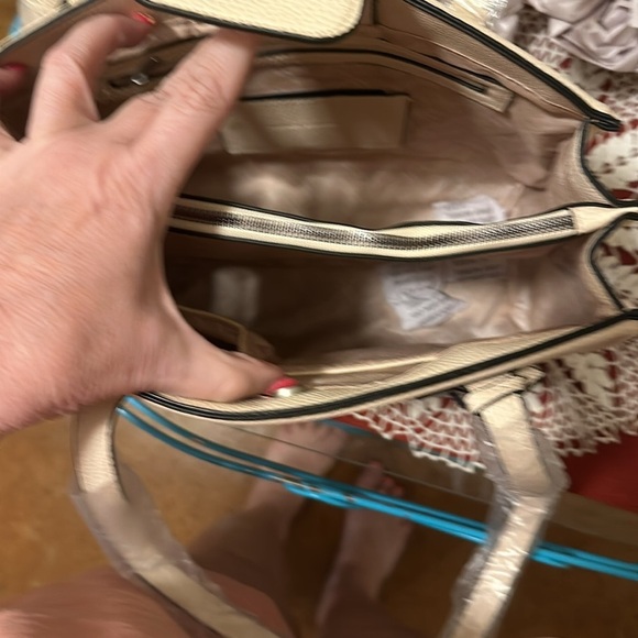 NWT French Connection Satchel. Firm price - Picture 6 of 12